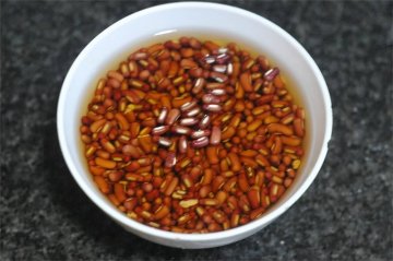 南瓜红豆糕怎么做好吃-南瓜红豆糕的做法5