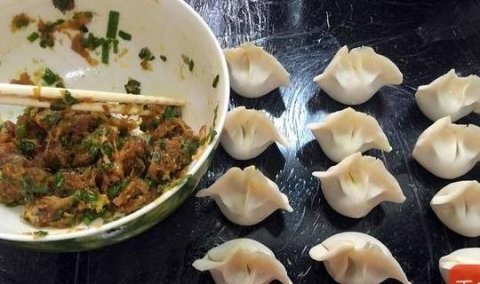 防春燥吃什么-白萝卜饺子的做法7