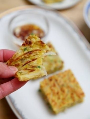 河南二月二吃的煎饼怎么做-煎馅子的做法2