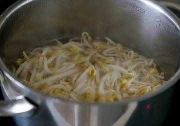 河南二月二吃的煎饼怎么做-煎馅子的做法5