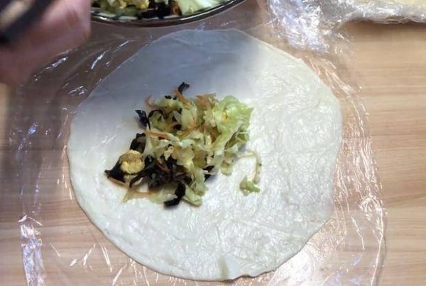 包菜煎包怎么做-包菜煎包的做法7