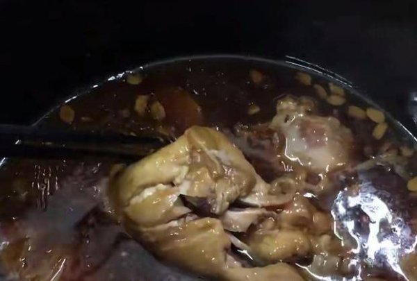 鸡腿脱骨的方法-鸡腿怎么做才软烂6