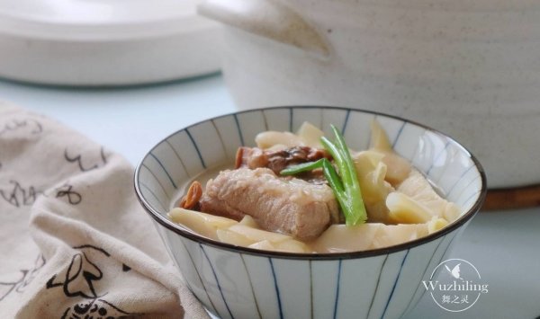 春笋煲咸骨汤怎么做-春笋...
