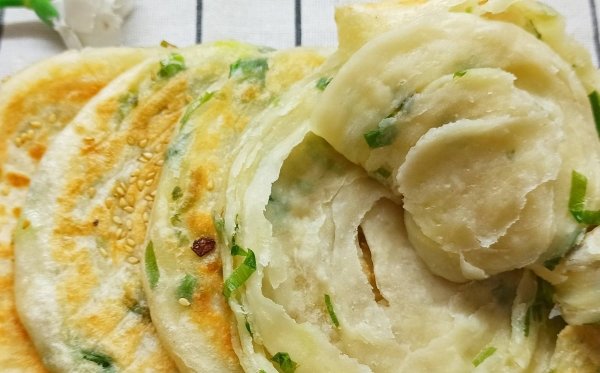 如何做葱油饼更酥软-葱油饼如何和面2