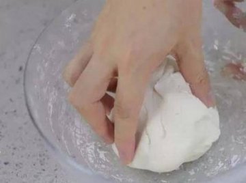 炸麻团多少油温下锅-炸麻团的做法详细步骤4
