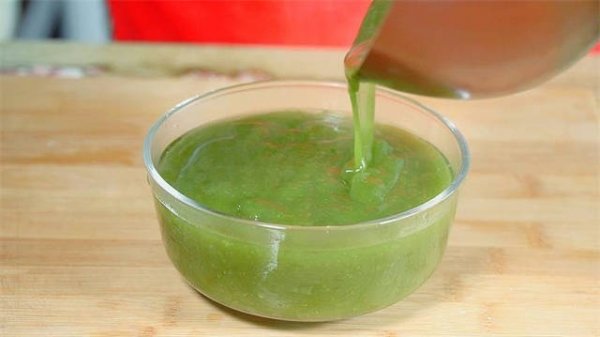菠菜凉粉怎么做-菠菜凉粉的做法6