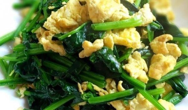 菠菜炒鸡蛋怎么做-菠菜炒...