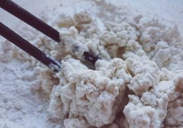 炸麻团用开水还是温水？3