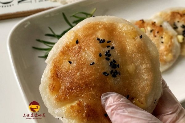 苹果糯米饼怎么做好吃-苹果糯米饼的家常做法2