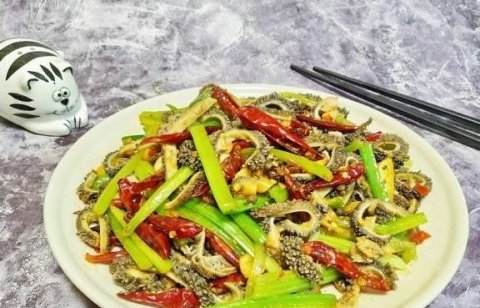羊肚炒芹菜怎么做好吃-西...