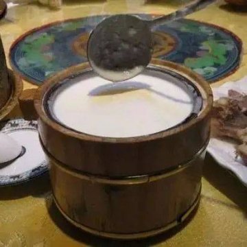 酸马奶制作过程-酸马奶的功效与作用禁忌1