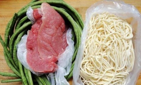 焖面怎么做-焖面蒸面条窍门1