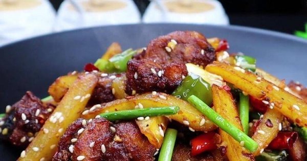 炒干锅鸡要哪些配料-干锅...