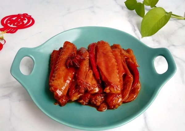 卤鸭翅怎么做好吃-香辣卤鸭翅的做法及配料1