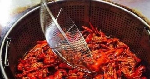 做小龙虾用焯水吗-小龙虾怎么清洗和处理3