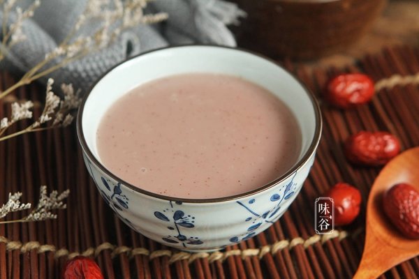 春末夏初适合喝什么饮品-早餐饮品米浆的做法大全6
