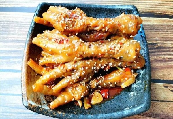 什么叫虎皮鸡爪-虎皮辣鸡爪的做法窍门8