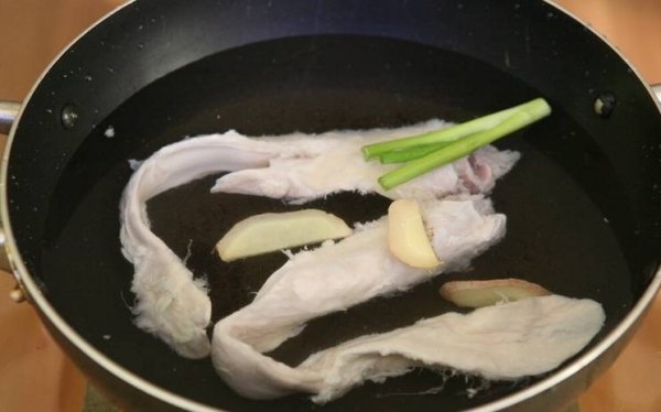 牛蹄筋怎么做好吃-凉拌牛蹄筋的做法3
