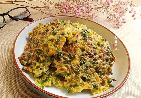槐花煎蛋怎么做-槐花煎蛋的做法8