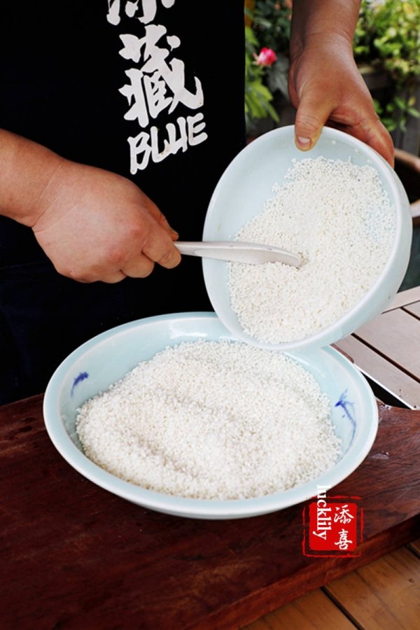 立夏吃乌米饭的寓意-立夏乌米饭怎么做4