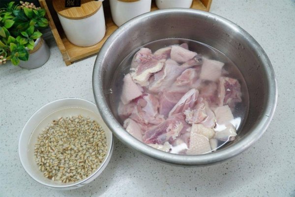 适合夏天的养生汤-6道夏季养生汤煲汤食谱2