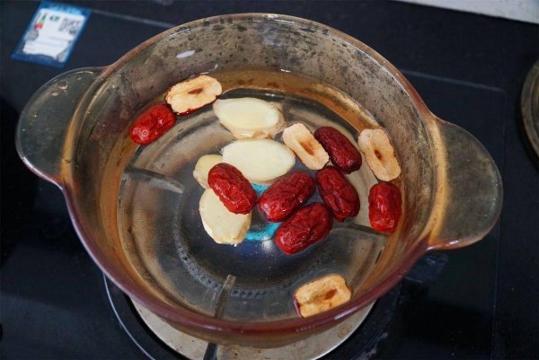 适合夏天的养生汤-6道夏季养生汤煲汤食谱21