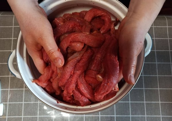 秘制牛肉干怎么做-秘制牛肉干的做法7