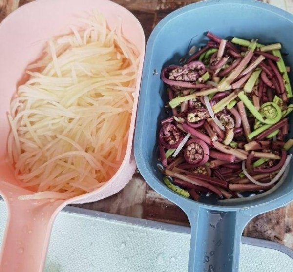 猴腿菜又叫什么-猴腿菜的功效与作用和做法11