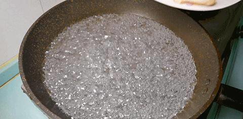 香菇炒肉要不要焯水-香菇炒肉怎么做6