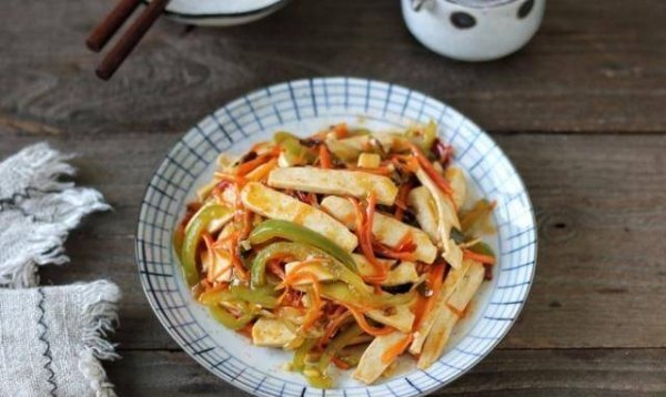 鱼香豆腐干怎么炒好吃-鱼香豆腐干的家常做法1