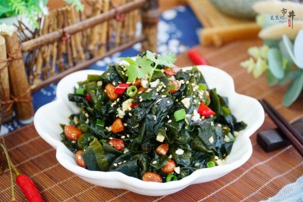 凉拌裙带菜要焯水吗-凉拌裙带菜的做法11