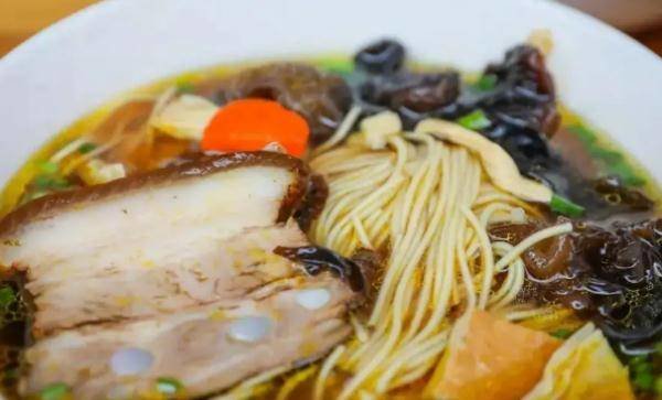 苏州焖肉面的做法窍门-苏式焖肉面浇头做法1