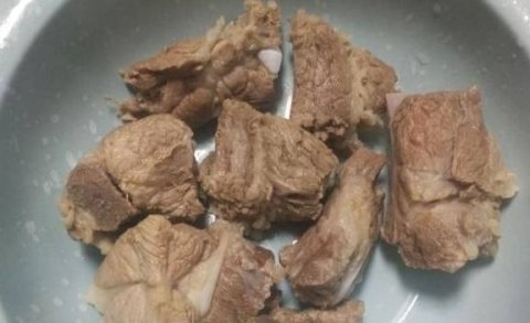 冬瓜排骨汤怎么熬-冬瓜排骨汤还可以加什么一起煮2