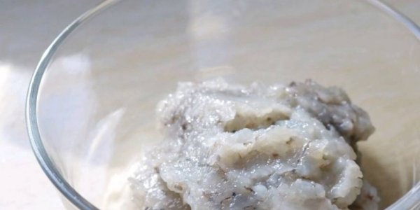 油面筋酿虾球怎么做-油面筋酿虾球的做法5