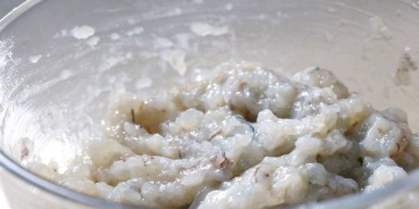 油面筋酿虾球怎么做-油面筋酿虾球的做法7