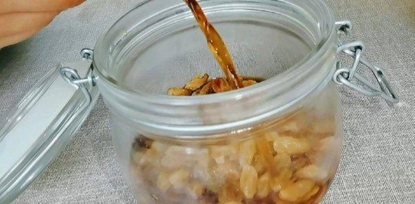 葡萄干养生吗-醋泡葡萄干有什么功效和作用8