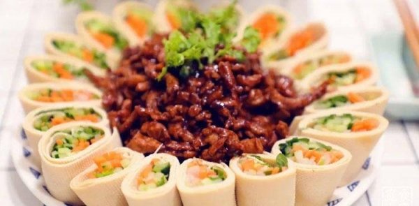 花样京酱肉丝的做法和步骤...