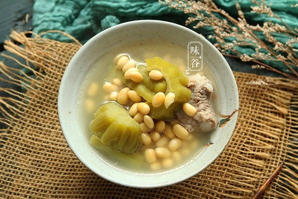 夏天喝什么解暑祛湿-夏天除湿喝什么2