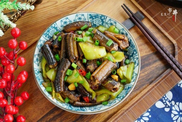 鳝鱼的功效与作用-香爆鳝鱼做法1