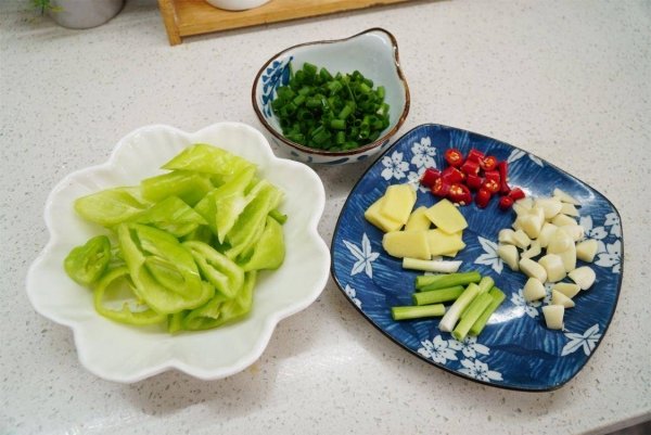 鳝鱼的功效与作用-香爆鳝鱼做法5