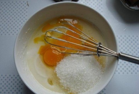 如何做巧克力布朗尼-巧克力布朗尼蛋糕的做法5
