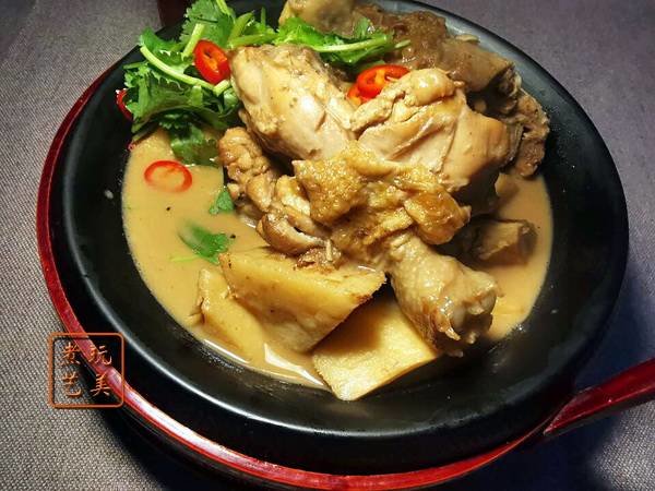 马蹄笋怎么做好吃-马蹄笋煨鸡腿肉15