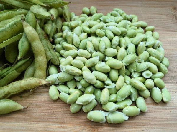 毛豆炒海带怎么做-毛豆炒海带的做法3