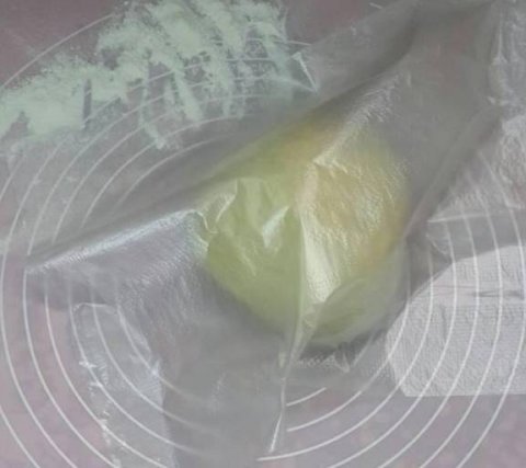 火腿卷怎么做-火腿鸡肉松面包卷的做法7