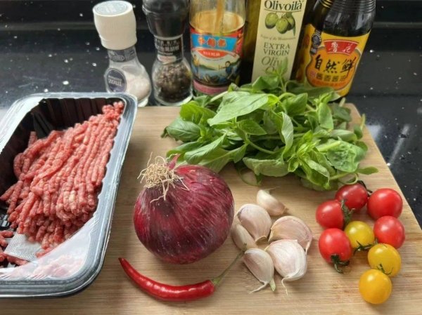 罗勒碎牛肉饭怎么做-罗勒碎牛肉饭的做法2