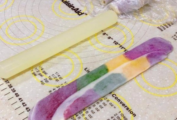 炫彩蛋黄酥怎么做的-七彩蛋黄酥的做法23