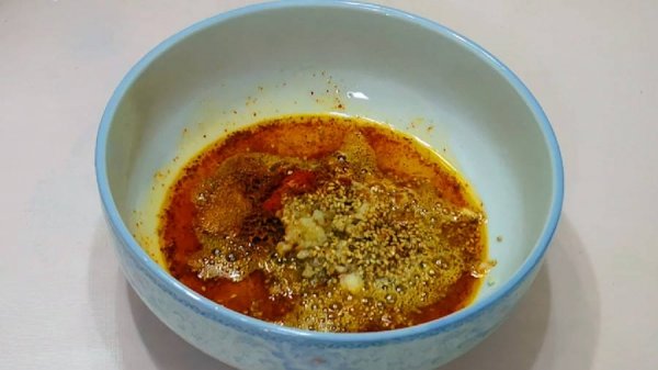 凉面的调料汁怎么做-凉面的做法4