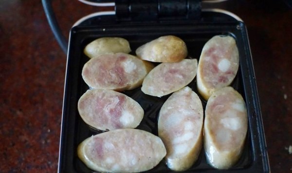 如何自制烤冷面-烤冷面的做法3
