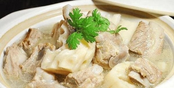 排骨绿豆汤怎么炖最好喝-排骨绿豆汤的做法1