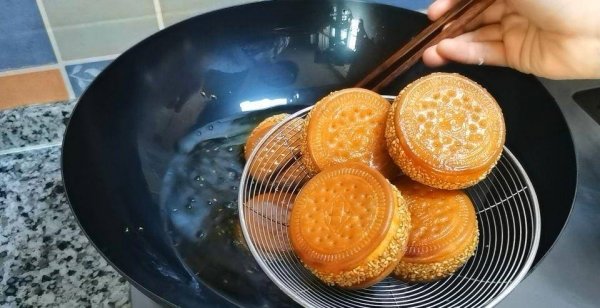 饼干南瓜饼怎么做又酥又脆-饼干南瓜饼的做法19